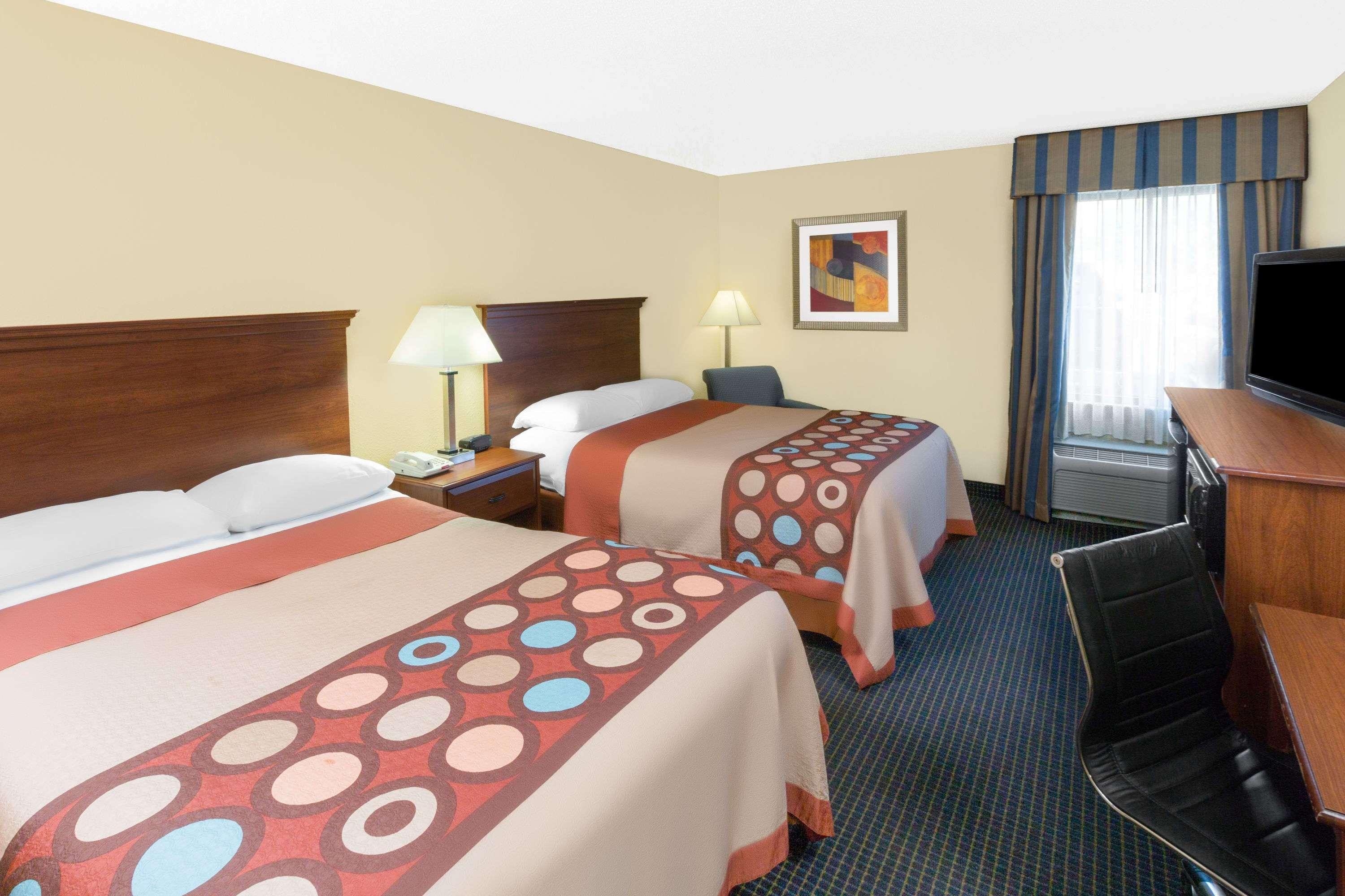 Super 8 By Wyndham Hattiesburg South Ngoại thất bức ảnh